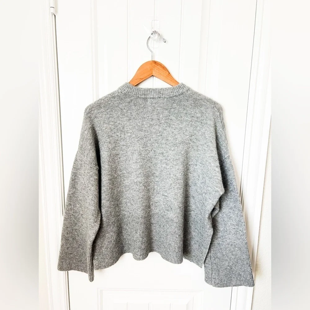 Elodie Crewneck Gray Sweater Size Small - Picture 2 of 2